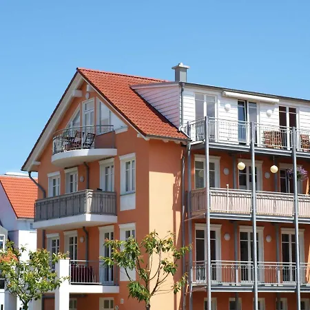Strandstrasse 40-13 * Ostseebad Kühlungsborn